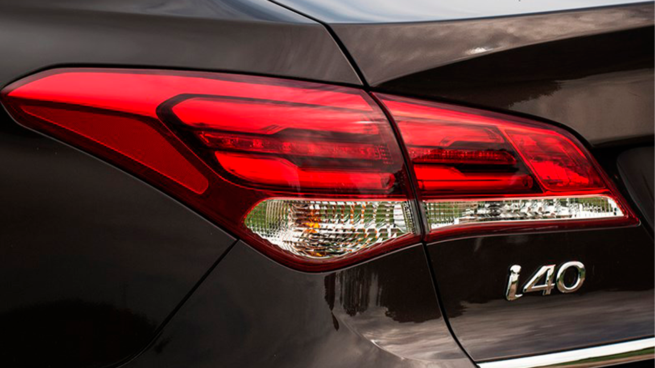 Задние фары